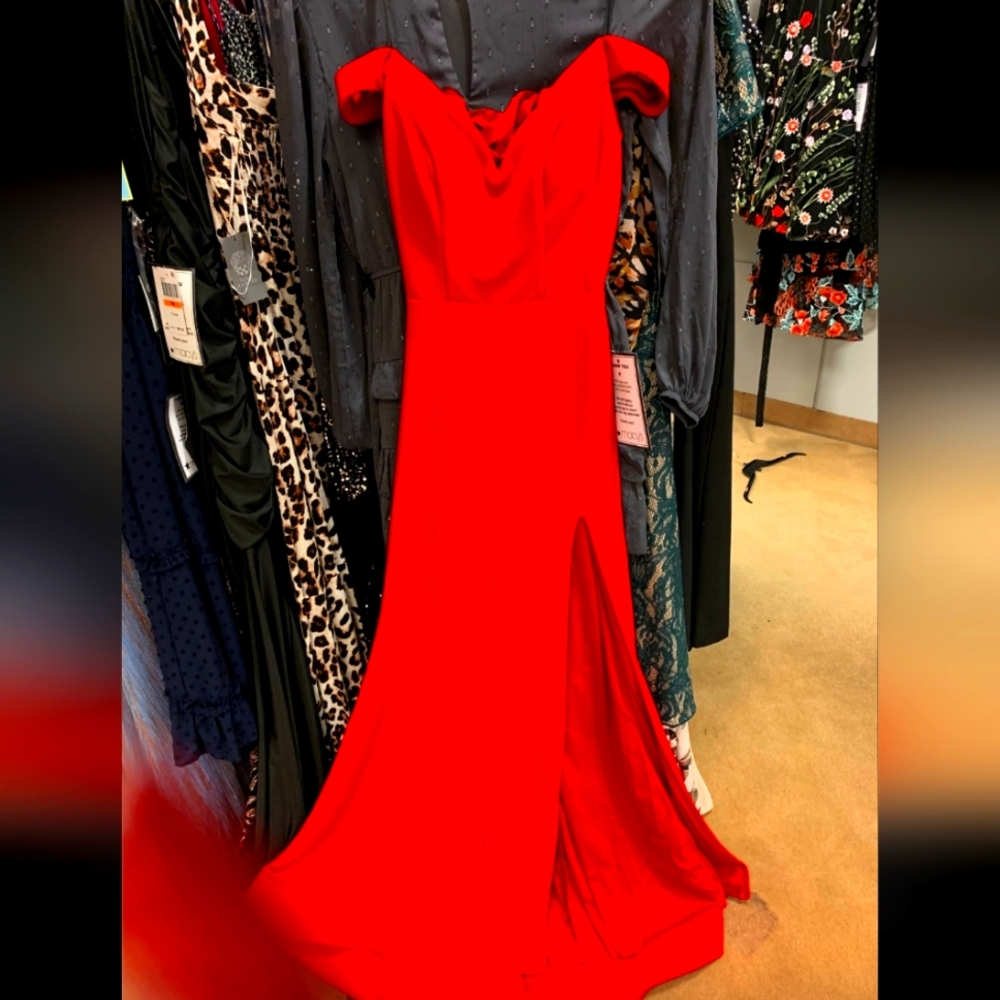Red prom dress size 2